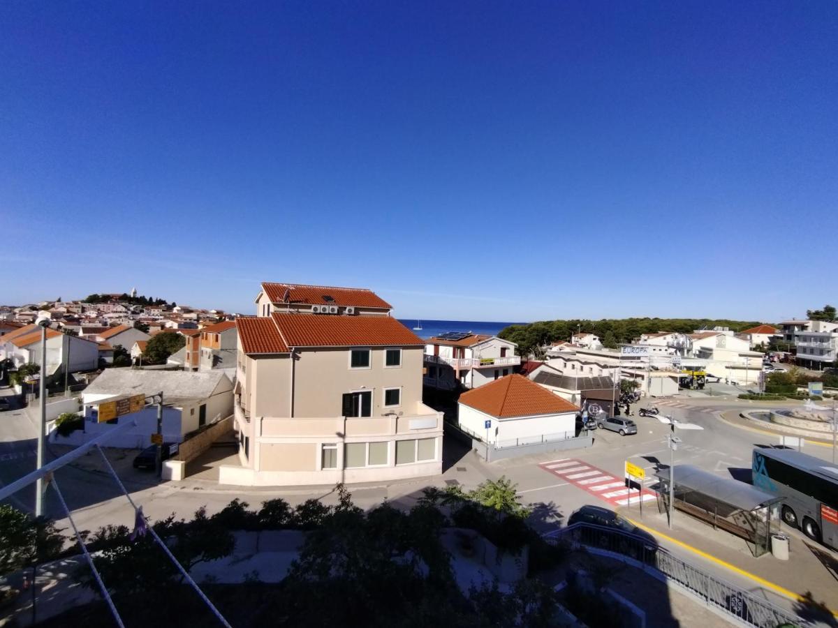 Pluton Apartment Primosten Bagian luar foto