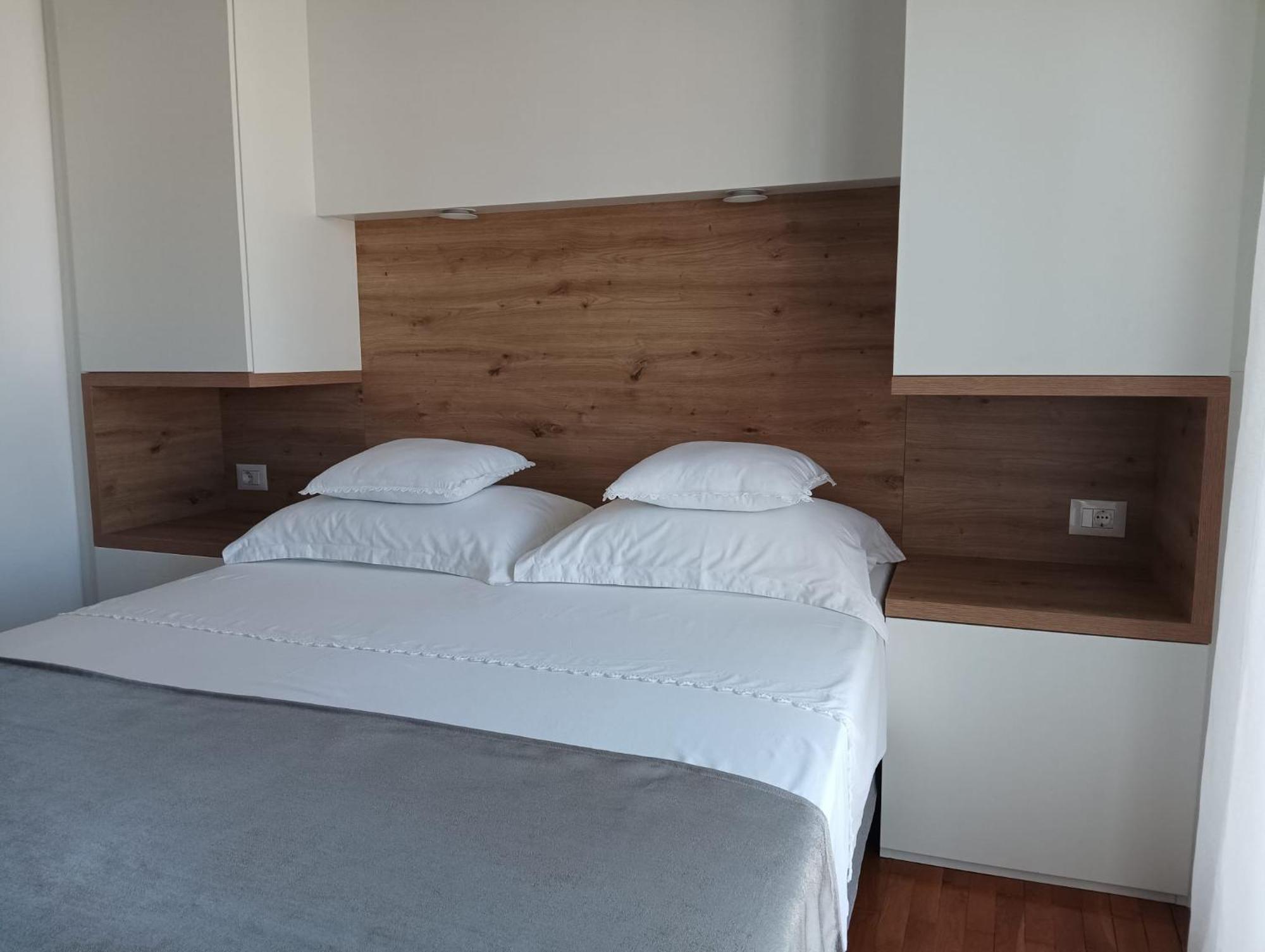 Pluton Apartment Primosten Bagian luar foto